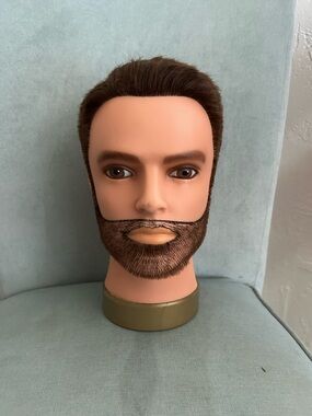Private Label Brown-Haired Male Beard Training Mannequin Head